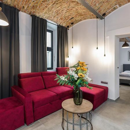 Level -1 Loft Apartments City Center Kopernika 波兹南 外观 照片