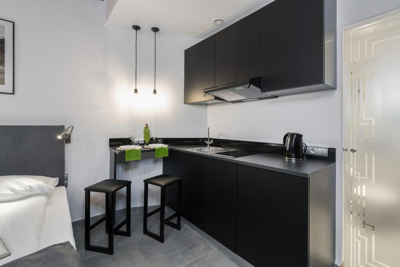 Level -1 Loft Apartments City Center Kopernika 波兹南 外观 照片